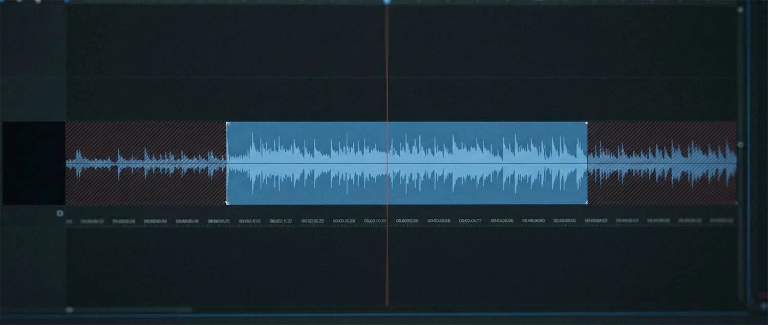 A clip held thirty seconds with the unusable start and end marked