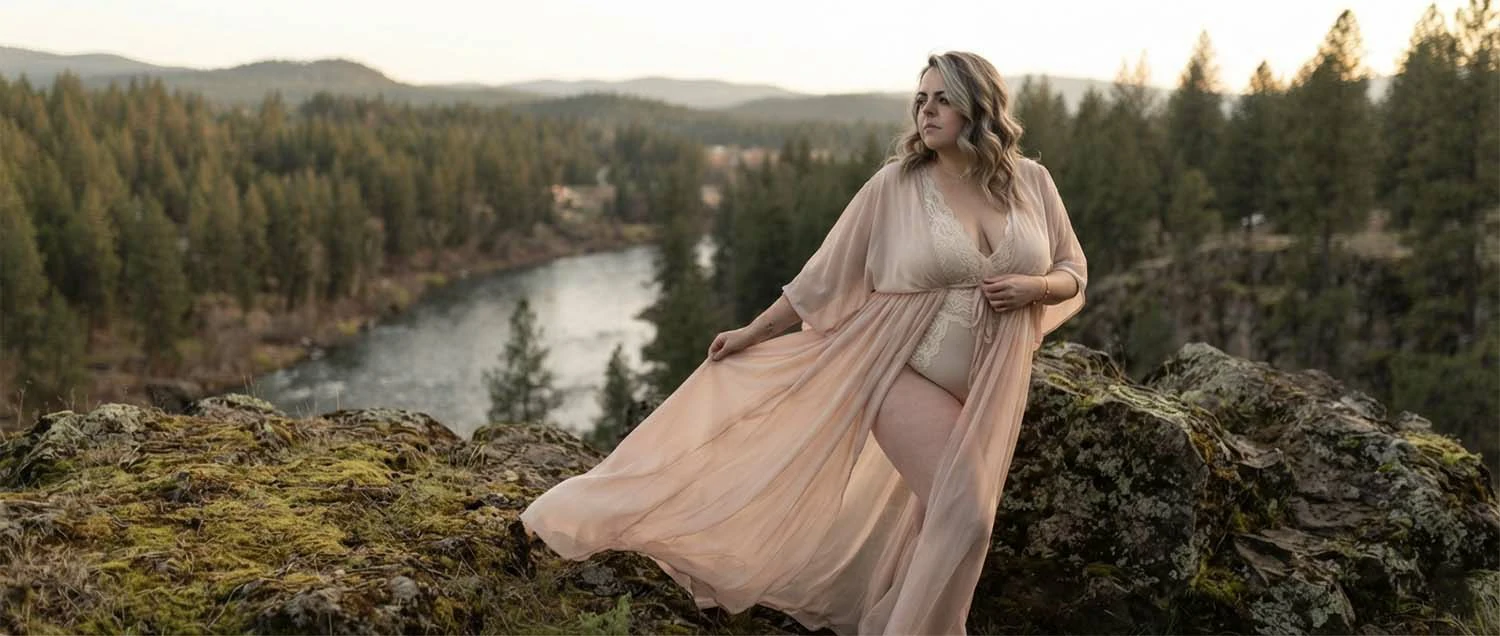 Outdoor boudoir photography session in the Spokane area with natural